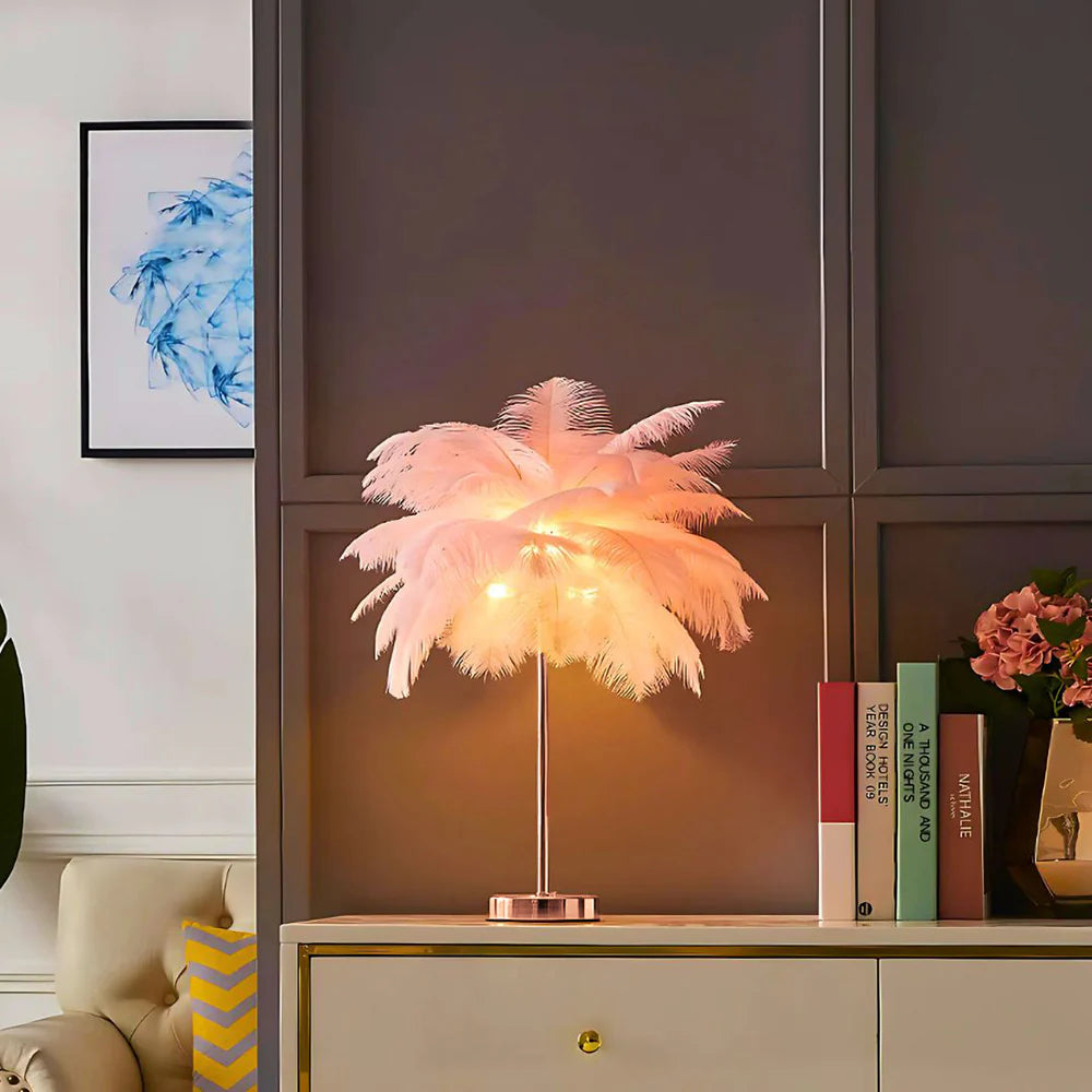 Feather Palm Tree | Szczyt Miękkiej Elegancji
