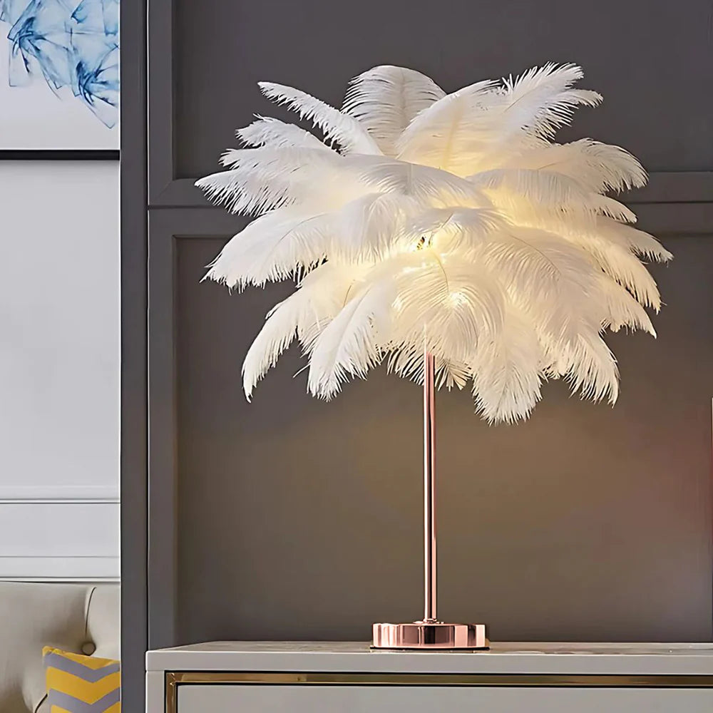 Feather Palm Tree | Szczyt Miękkiej Elegancji