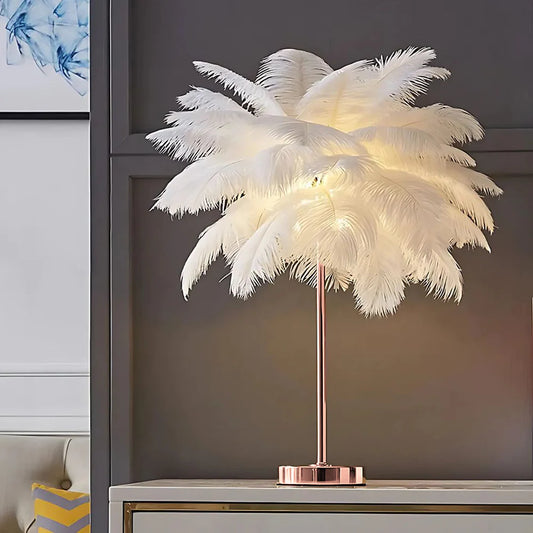 Feather Palm Tree | Szczyt Miękkiej Elegancji
