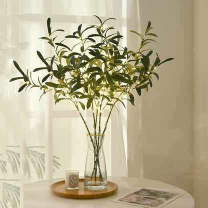Lighted Branches | Blask Lasu w Twoim Domu