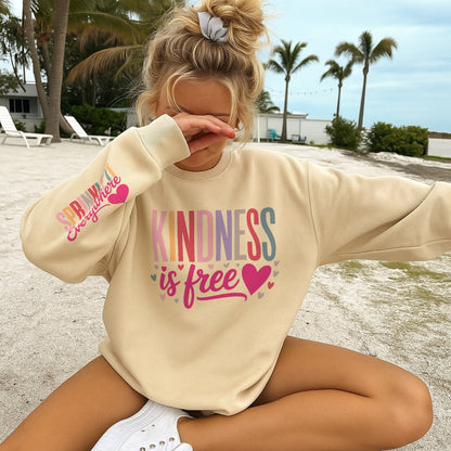 Miła | Sweter „Kindness Is Free”