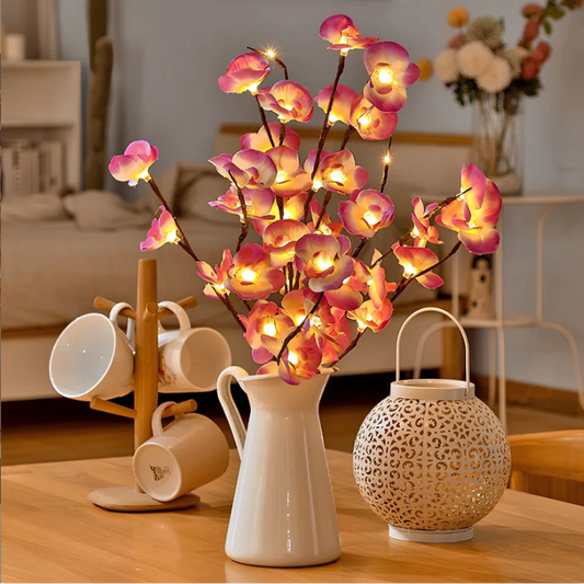 Lighted Branches | Blask Lasu w Twoim Domu
