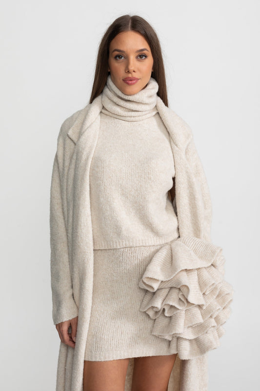 Valentina | Trójwymiarowa Elegancja: Luksusowy Set z Kaszmirem, Długim Kardiganem i Spektakularnymi Falbanami